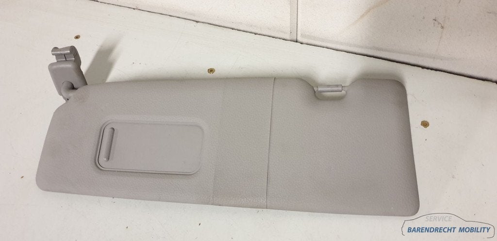 Zonneklep BMW 1 serie F20 zonne klep make up spiegel links b, Auto-onderdelen, Petuelring 130
80788  Munich, DE, Gebruikt, Info@bmw.de