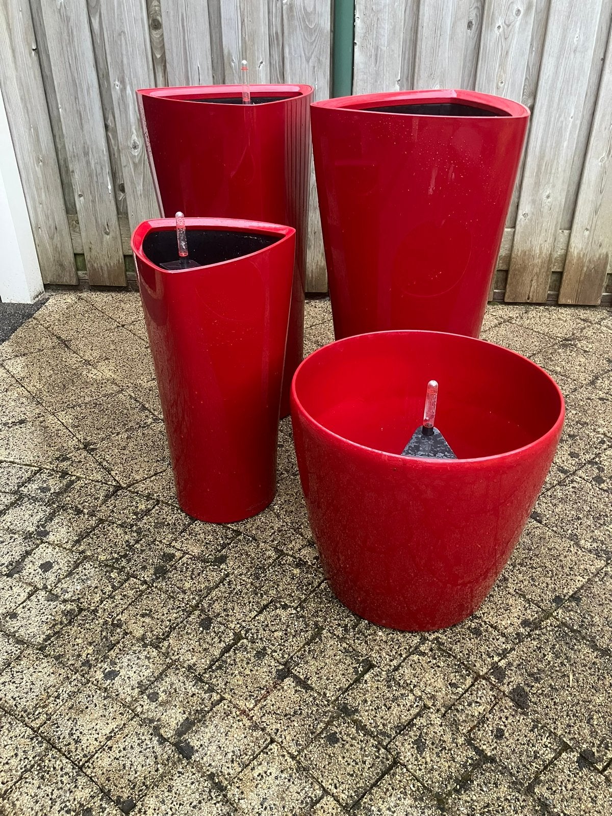 4x LECHUZA Premium plantenpotten rood + 2 plantenrollers, Ophalen, Halfschaduw, Minder dan 100 cm