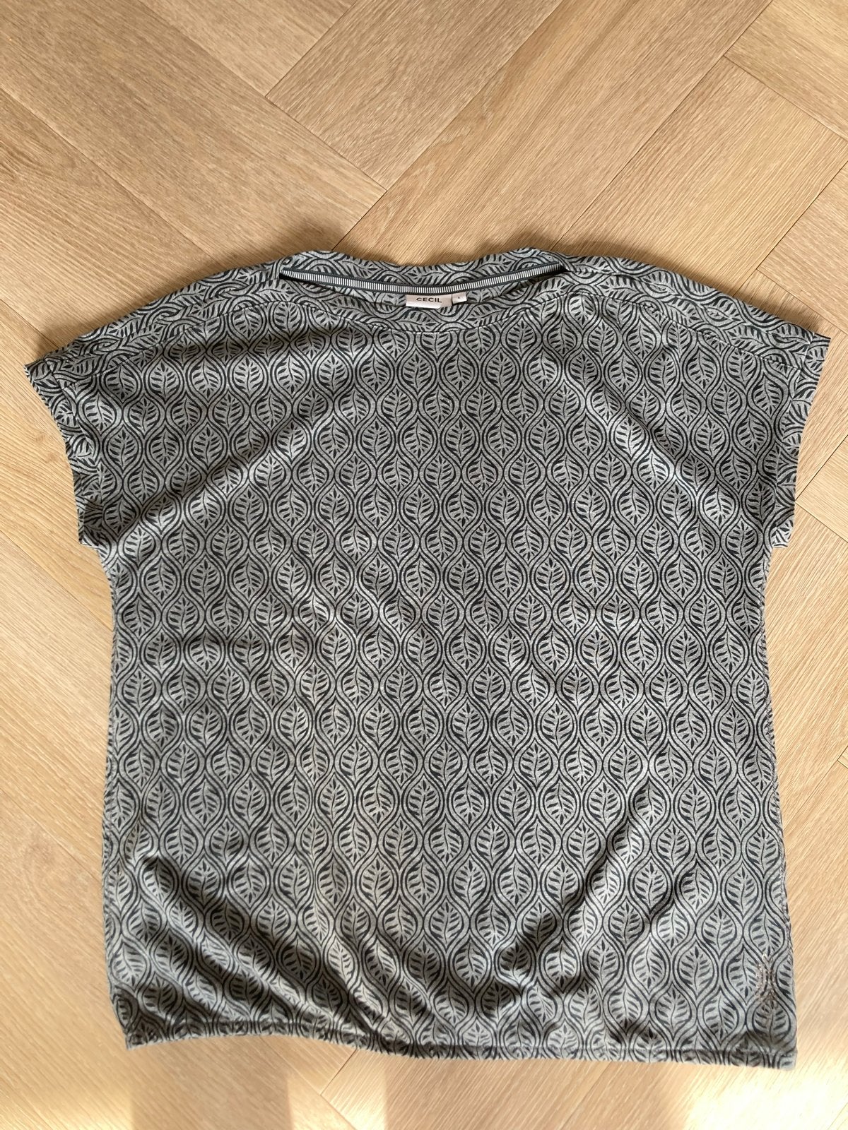 Cecil top met bladprint en korte mouwen ZGAN, Maat 42/44 (L), Ophalen of Verzenden, Korte mouw, Grijs