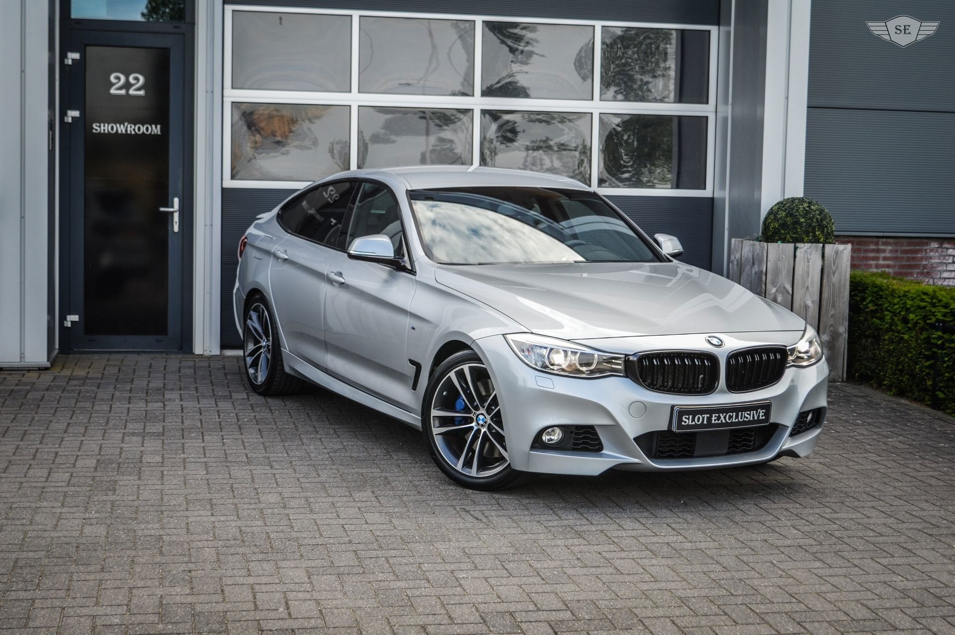 BMW 3-serie Gran Turismo 335i High Executive|LEDER|ACC|PDC|N, Auto's, BMW, Achterwielaandrijving, Gebruikt, Bedrijf, 1625 kg