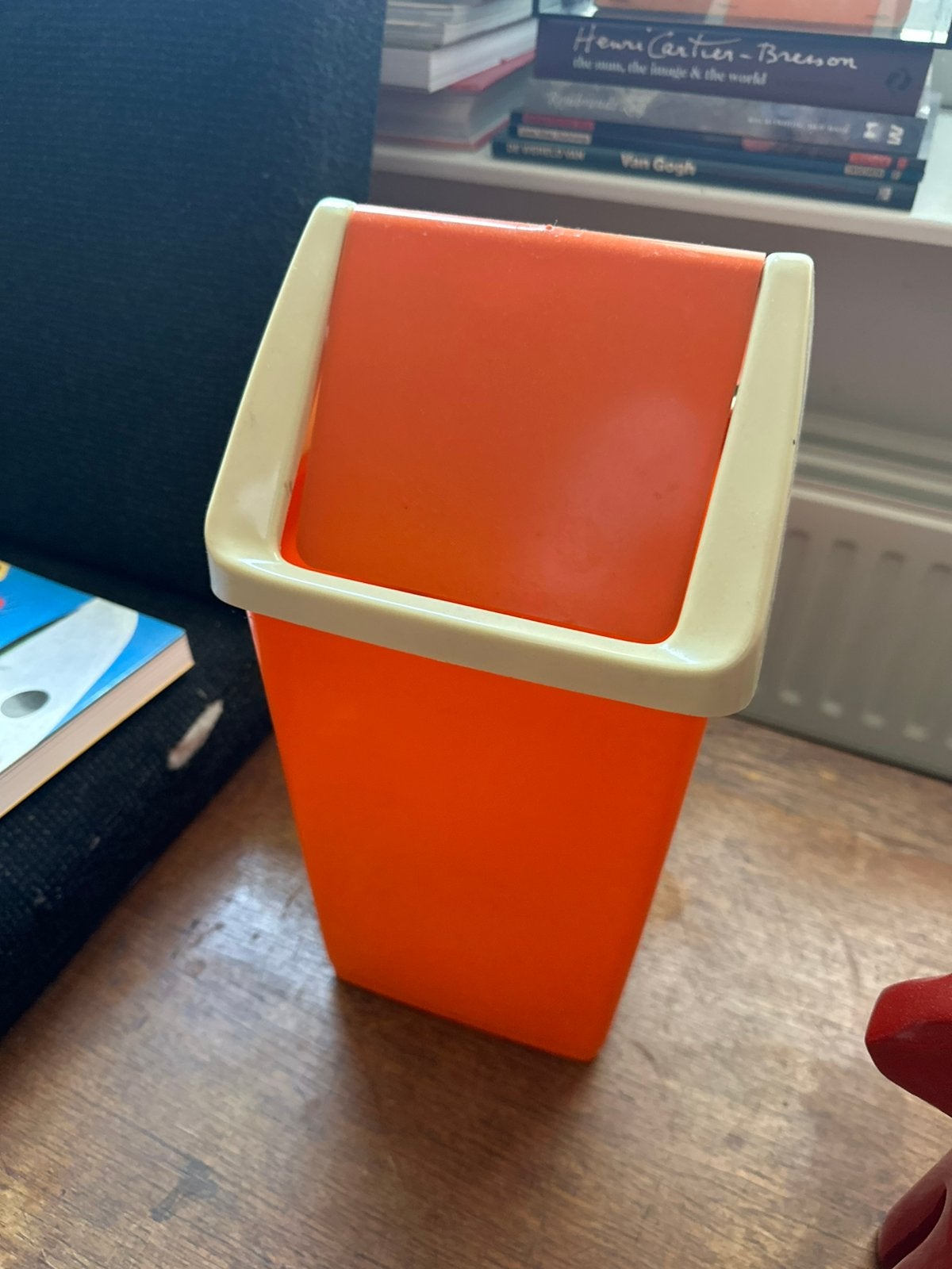Curver prullenbak oranje vintage, Kunststof, Ophalen of Verzenden, Zo goed als nieuw, Minder dan 10 liter