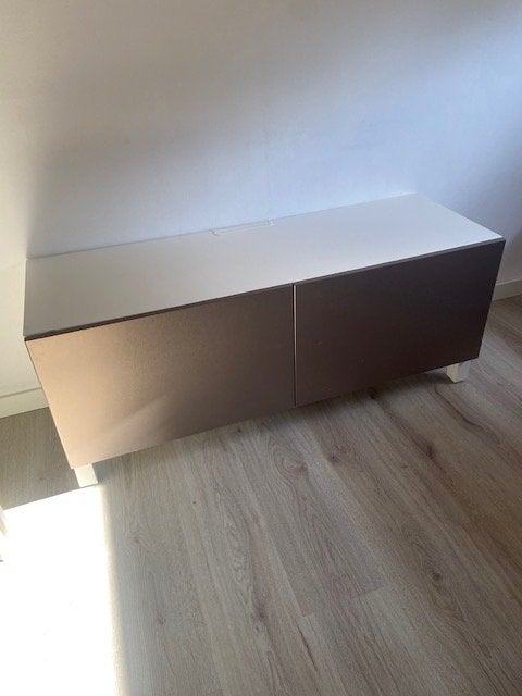 Modern TV-meubel/dressoir met 2 deuren, Ophalen, Gebruikt, 100 tot 150 cm, Minder dan 100 cm