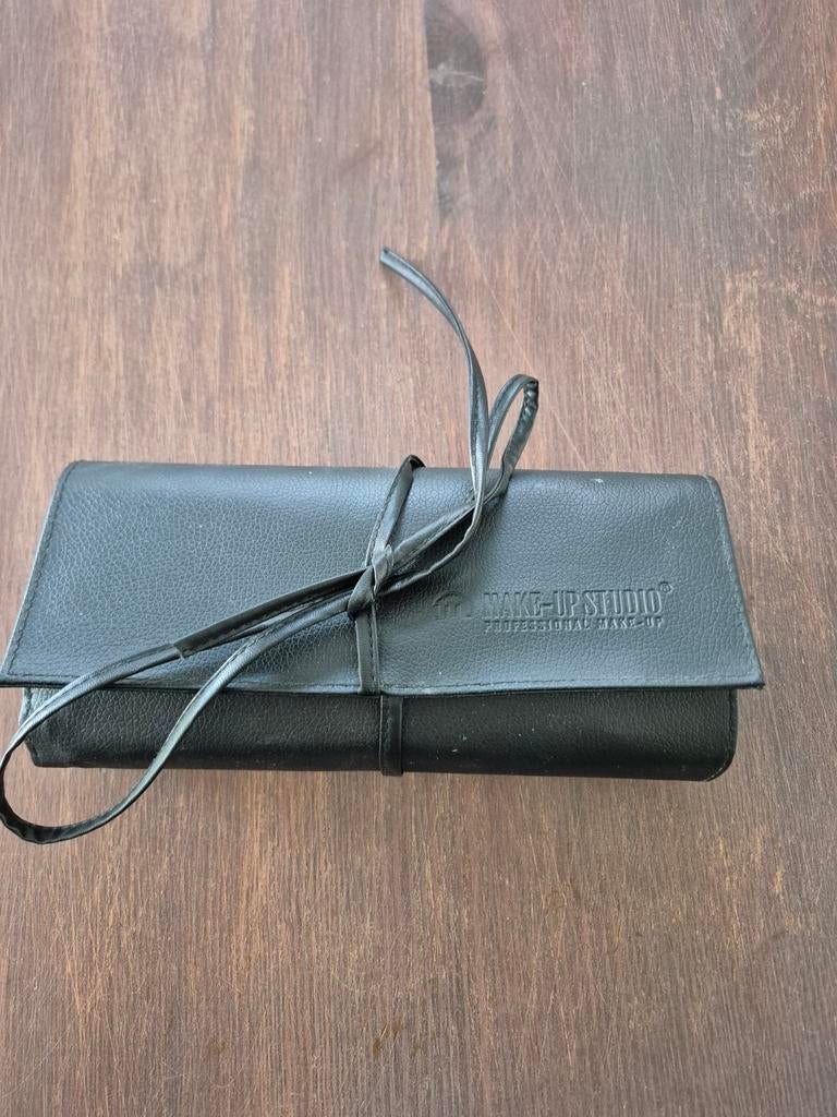 Nieuwe etui large Make up studio, Gehele gezicht, Zwart, Nieuw, Ophalen of Verzenden