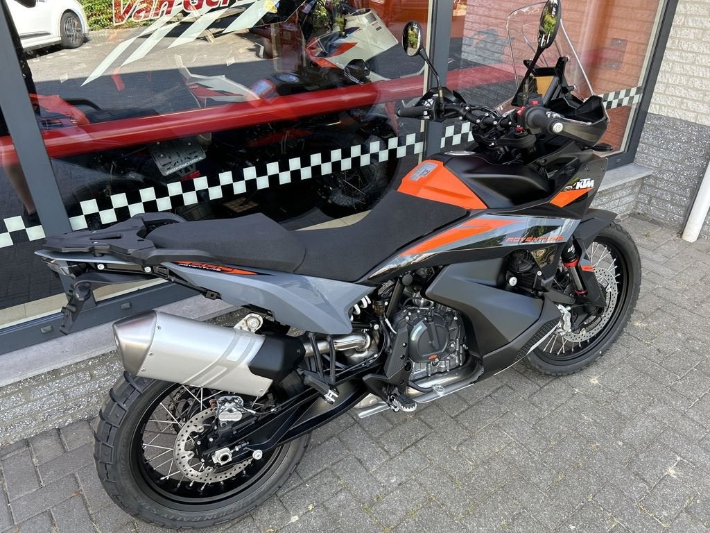 KTM 890 ADVENTURE 2026, Bedrijf, Toermotor