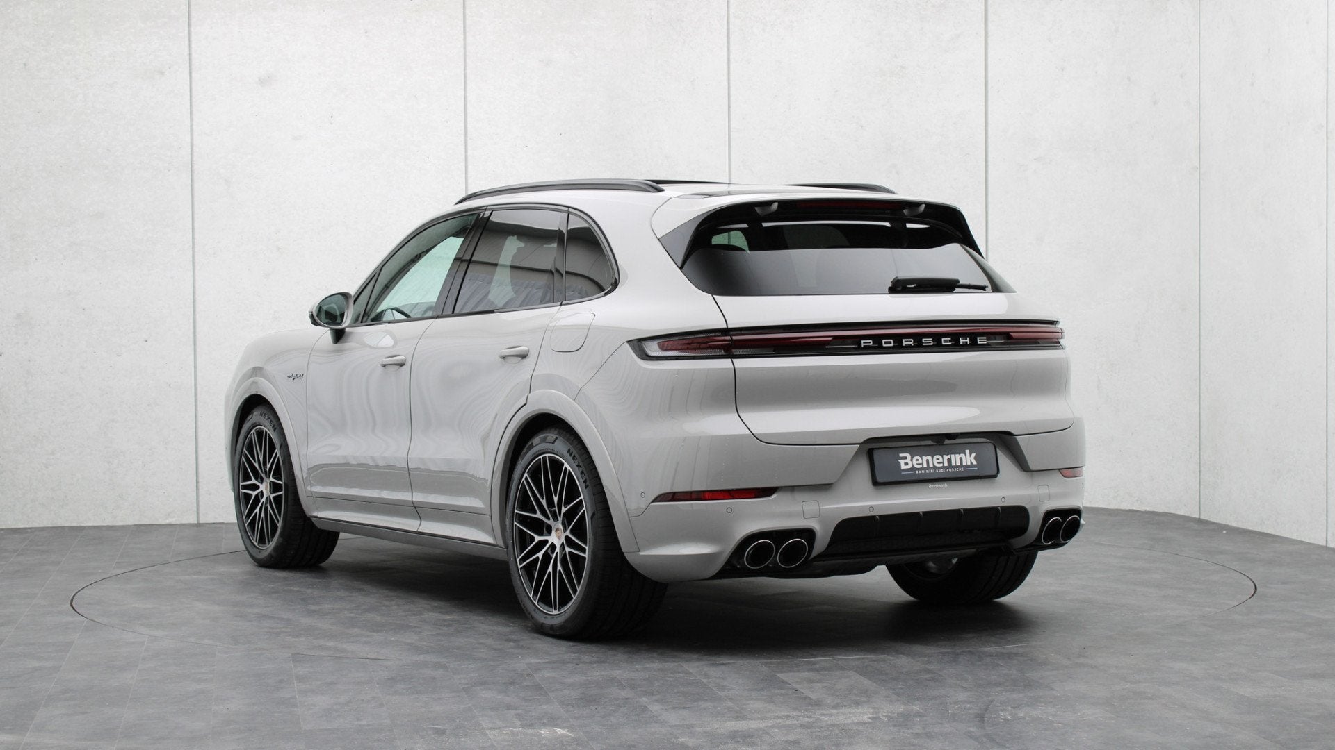 Porsche Cayenne 3.0 E-Hybrid SportDesign | Panoramadak | BOS, Auto's, Gebruikt, Zwart, 2995 cc, Automatische klimaatregeling