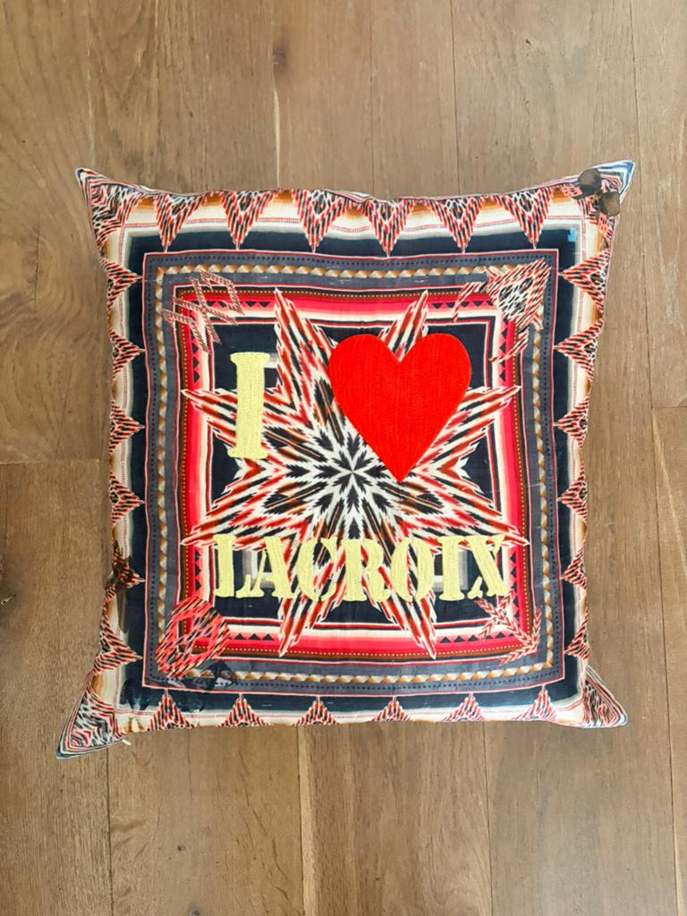 Christian Lacroix sier kussen 50x50 cm ZGAN!!!, Ophalen of Verzenden, Zo goed als nieuw, Overige kleuren, Vierkant