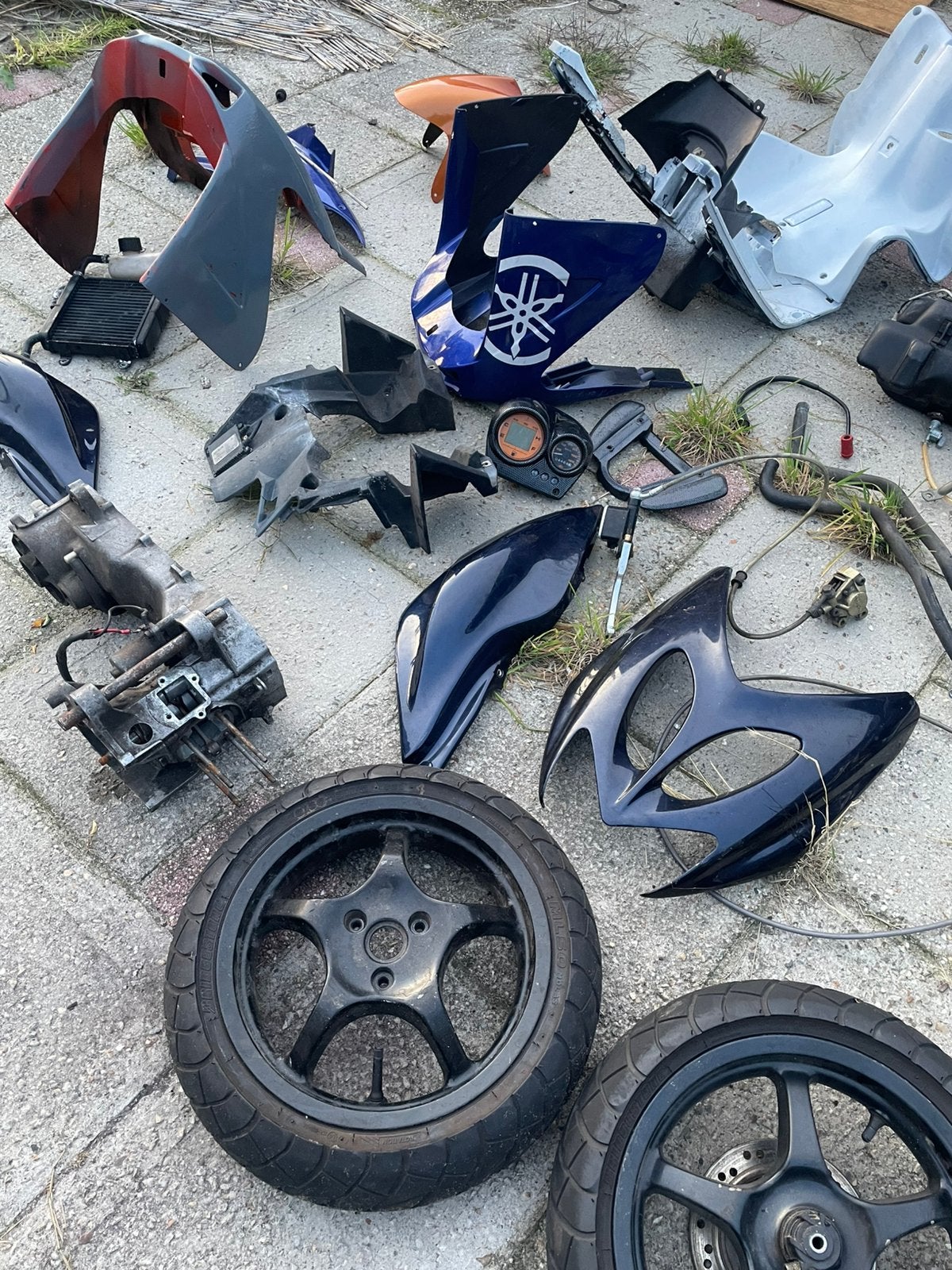 Yamaha earox onderdelen, Fietsen en Brommers, Scooters | Yamaha, Ophalen of Verzenden, Gebruikt, Benzine, Overige modellen