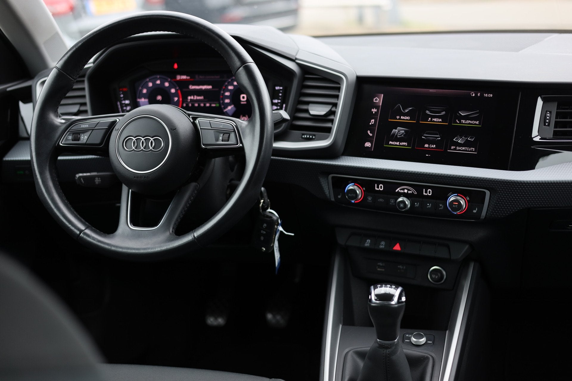 Audi A1 Sportback 25 TFSI EPIC I CARPLAY I CRUISE I VIRTUAL, Auto's, Stof, Euro 6, 49 €/maand, Bedrijf