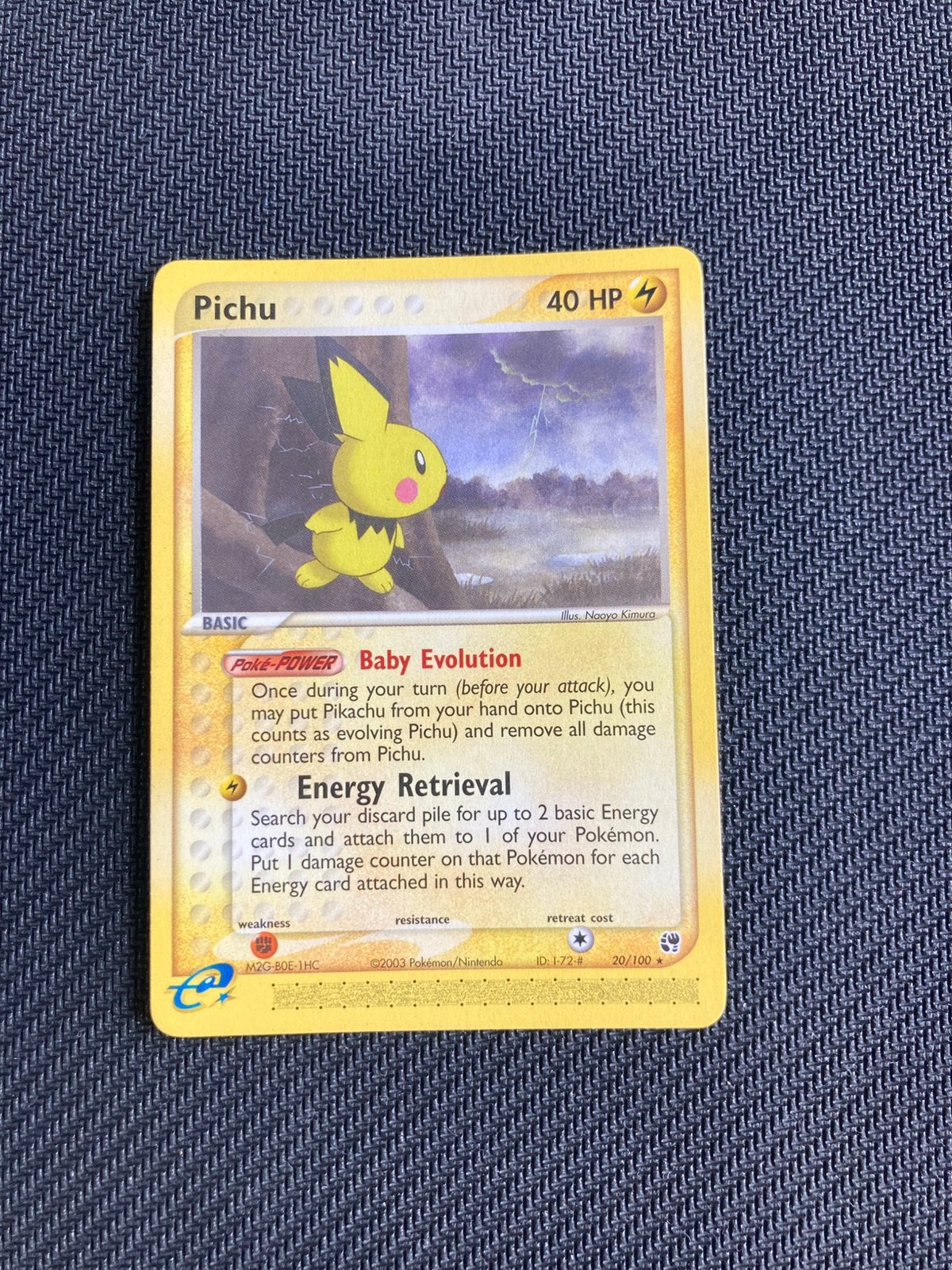 Pokemon kaart Pichu, Ophalen of Verzenden, Zo goed als nieuw