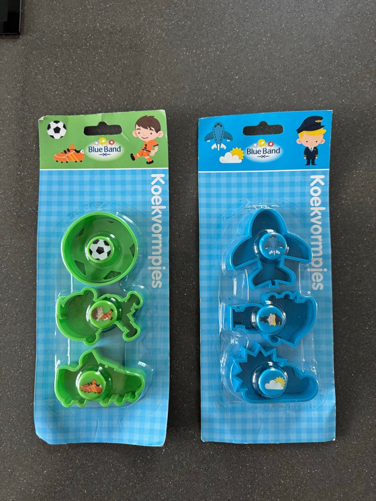 Blue Band Koekvormpjes - Voetbal en Vliegtuig/Weer, Overige typen, Kunststof, Nieuw, Ophalen of Verzenden