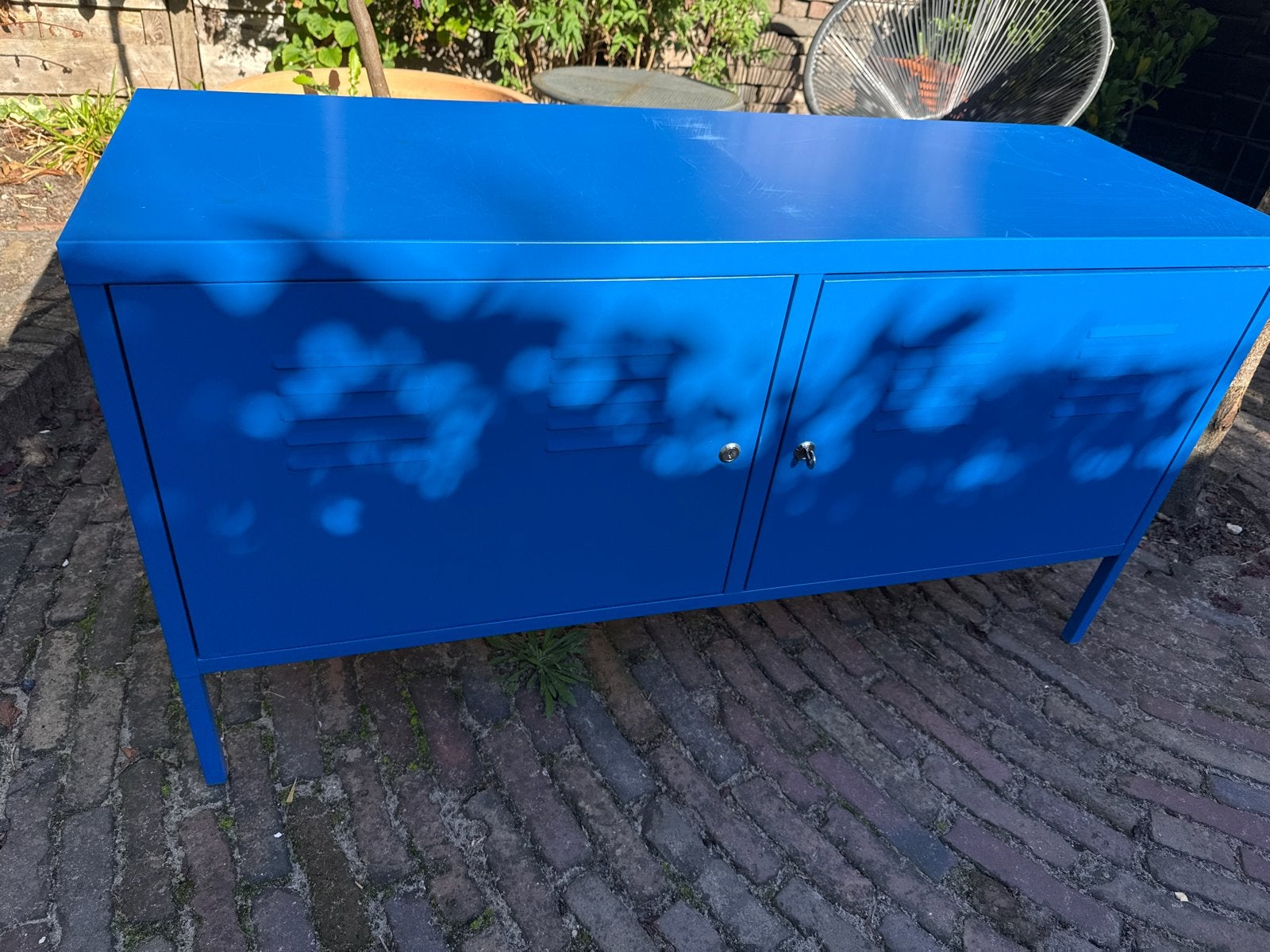 IKEA metalen kast - felblauw, Ophalen, Gebruikt