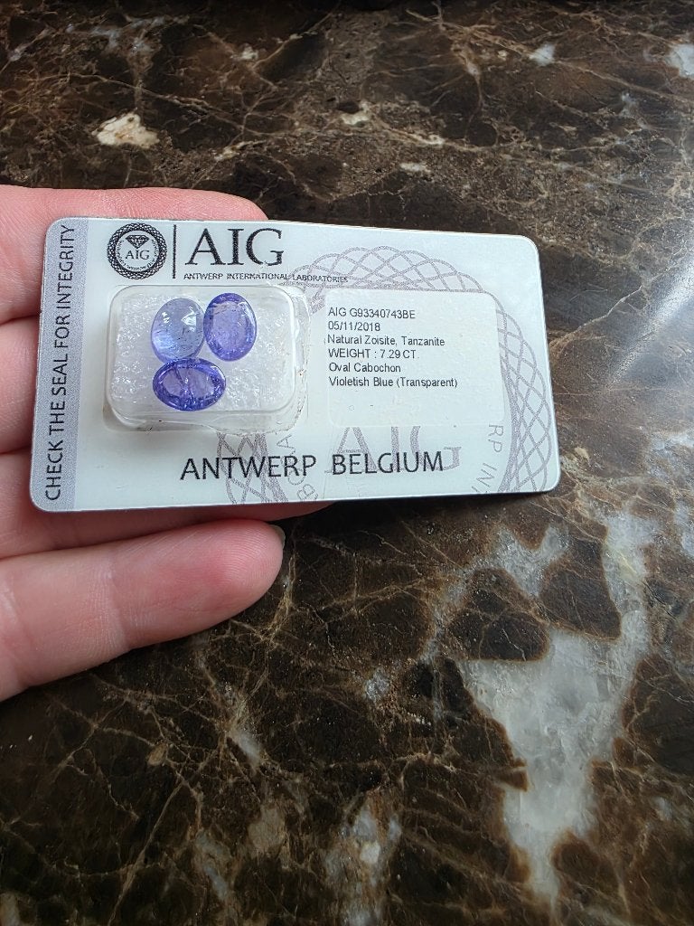 3 natuurlijke tanzanieten 7,29kt, Ophalen of Verzenden, Nieuw