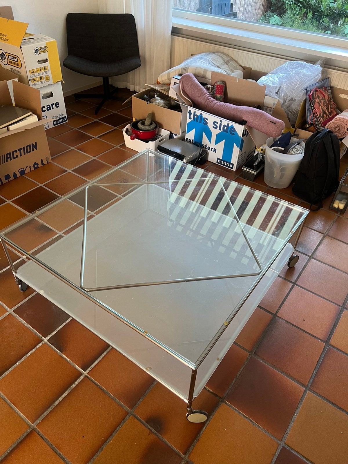 Glazen salontafel op wielen – 100 x 100 x 40 cm, Ophalen, Vierkant, Zo goed als nieuw, Glas
