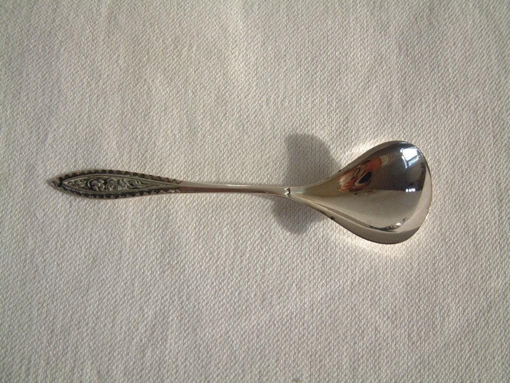 antiek zilveren zilver suikerschep schep met bloem motief, Ophalen of Verzenden, Zilver