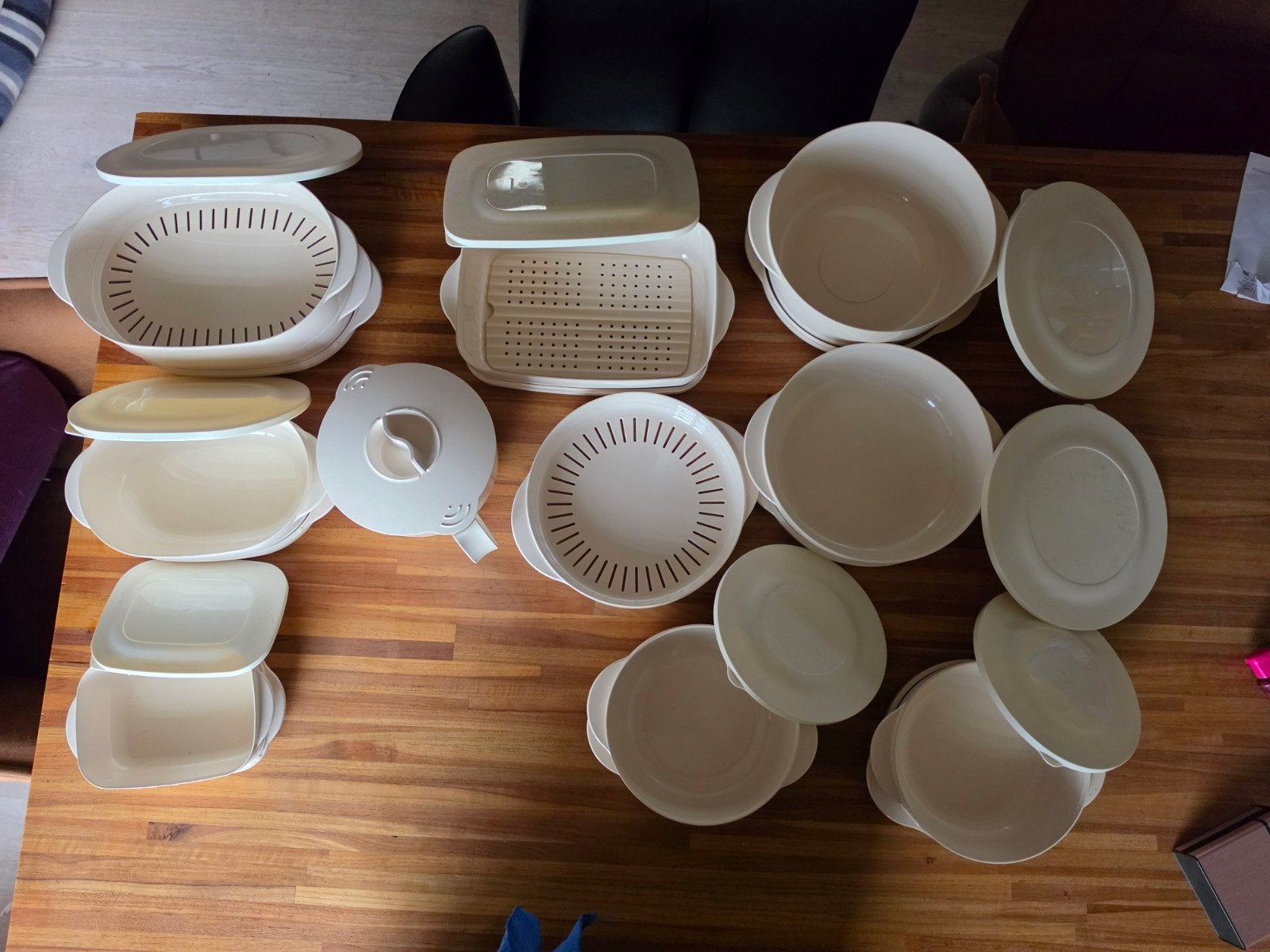 Grote Tupperware set - Micro Plus, Gebruikt, Overige typen, Ophalen of Verzenden, Crème