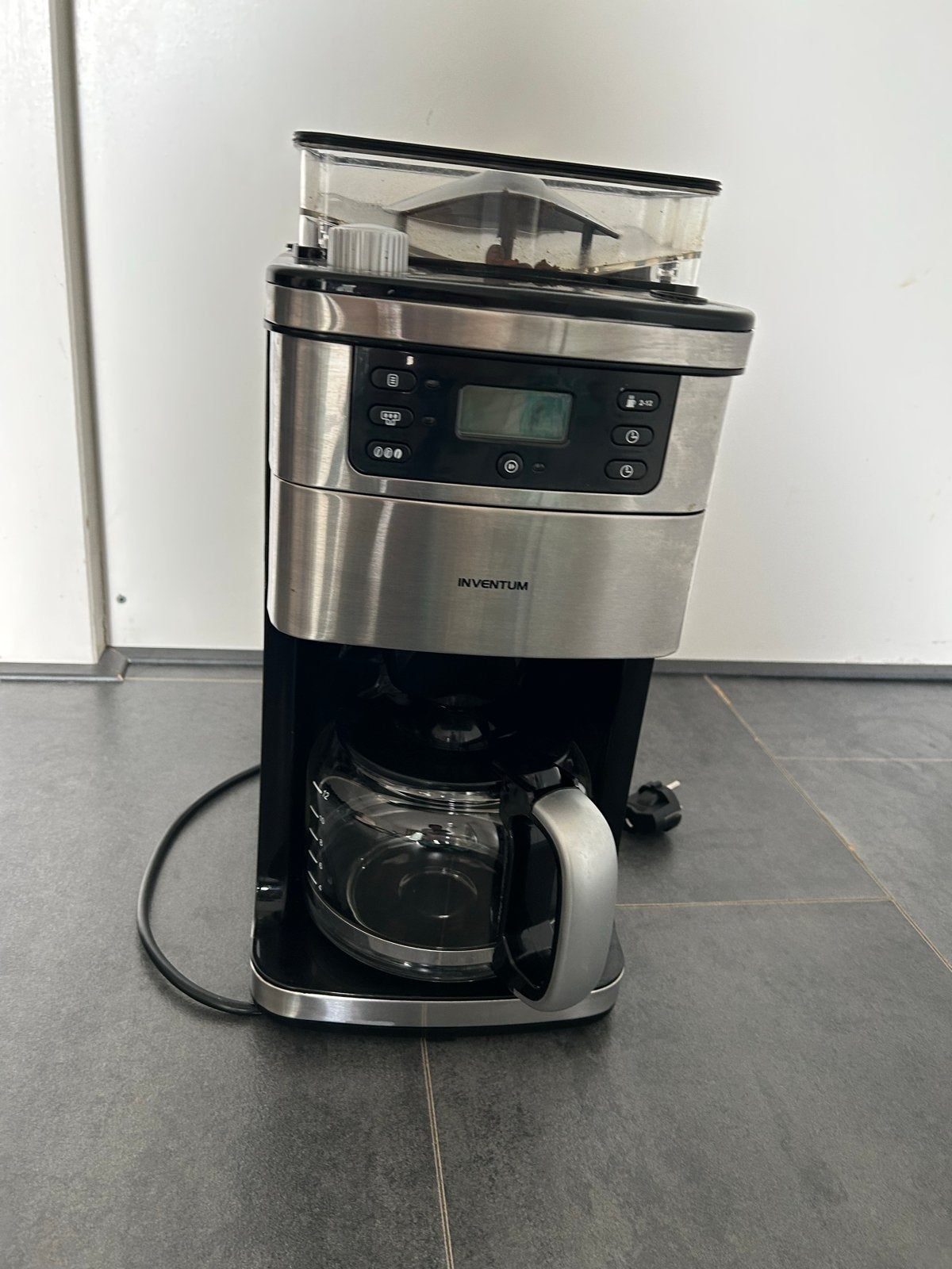 Inventum koffiezetapparaat met bonenmaler zo goed als nieuw, 10 kopjes of meer, Koffiemachine, Zo goed als nieuw, Koffiebonen