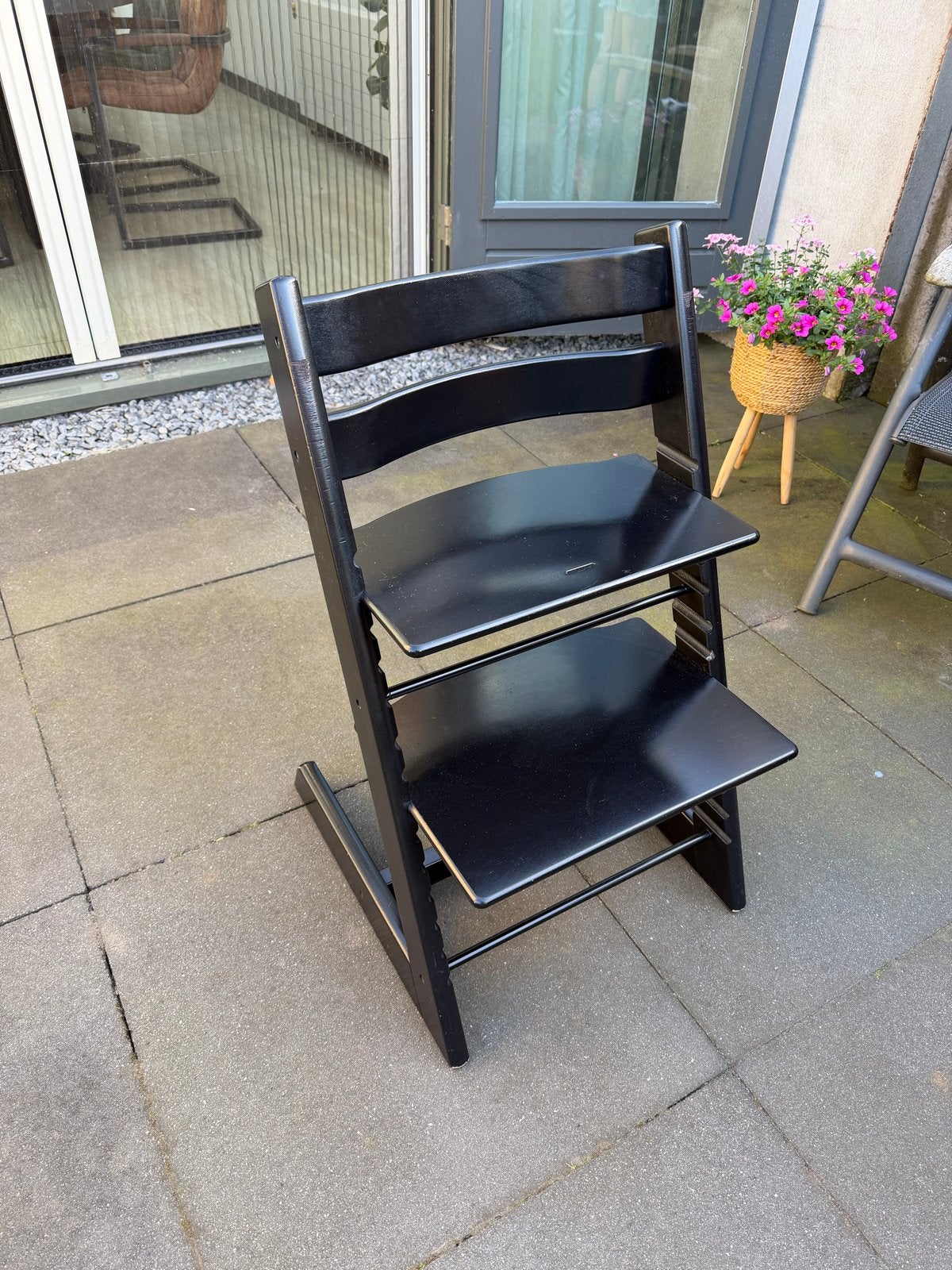 Zwarte Stokke Tripp Trapp stoel, Ophalen, Gebruikt, Meegroeistoel, Aanschuifbaar