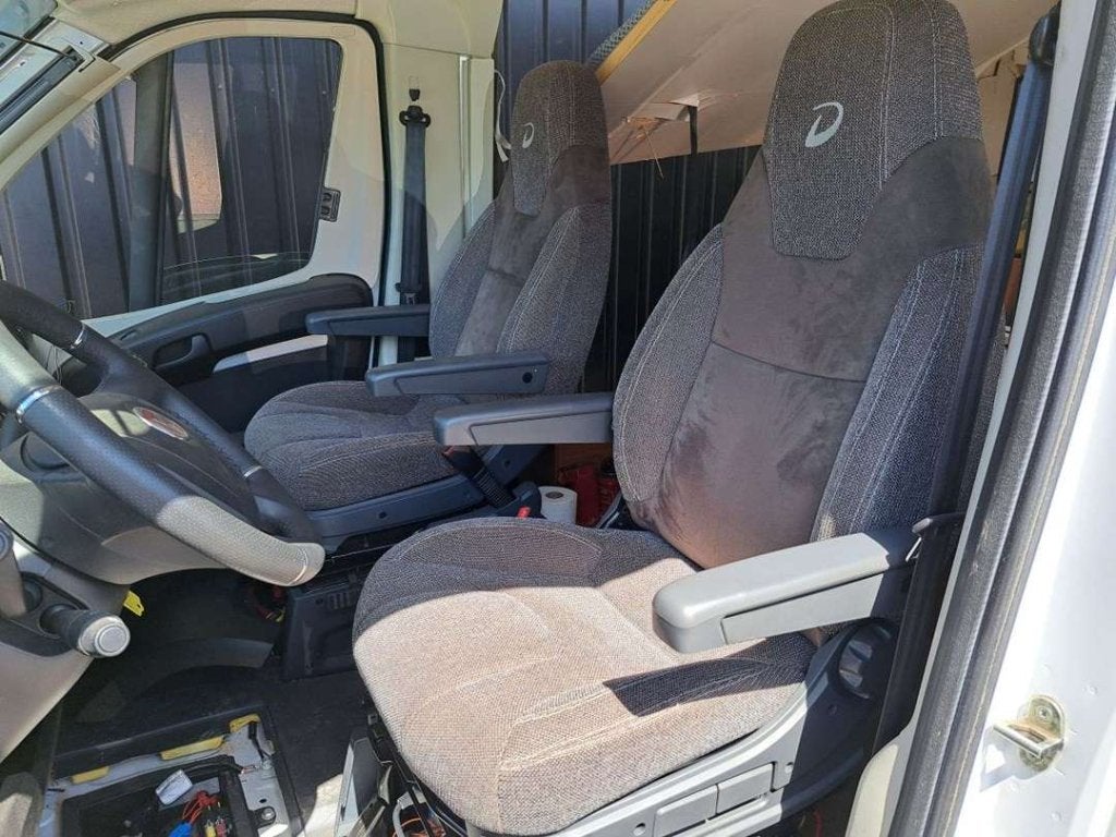 Set Dethleffs camper stoelen draai plateau ducato, Niet ingevuld, Niet ingevuld, Ophalen of Verzenden, Zo goed als nieuw