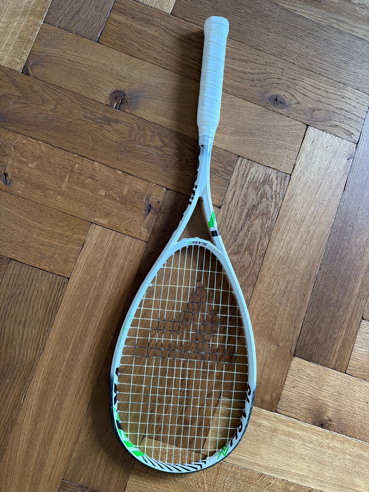 Tecnifibre slash power Squash Racket - Zo goed als nieuw, Sport en Fitness, Squash, Ophalen of Verzenden, Zo goed als nieuw, Racket