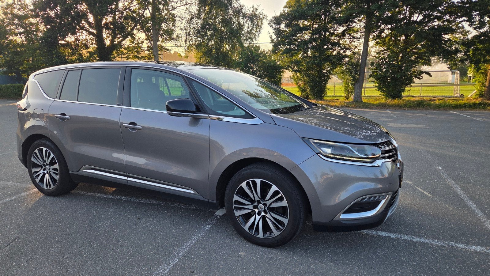 Renault Espace 1.6 TCE 147KW AUT 2015 Grijs, 1618 cc, Zwart, 4 cilinders, 2000 kg