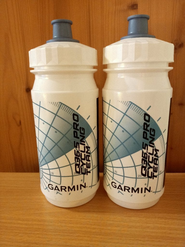 2 bidons Q36.5 Pro Cycling Team, Ophalen of Verzenden, Overige typen