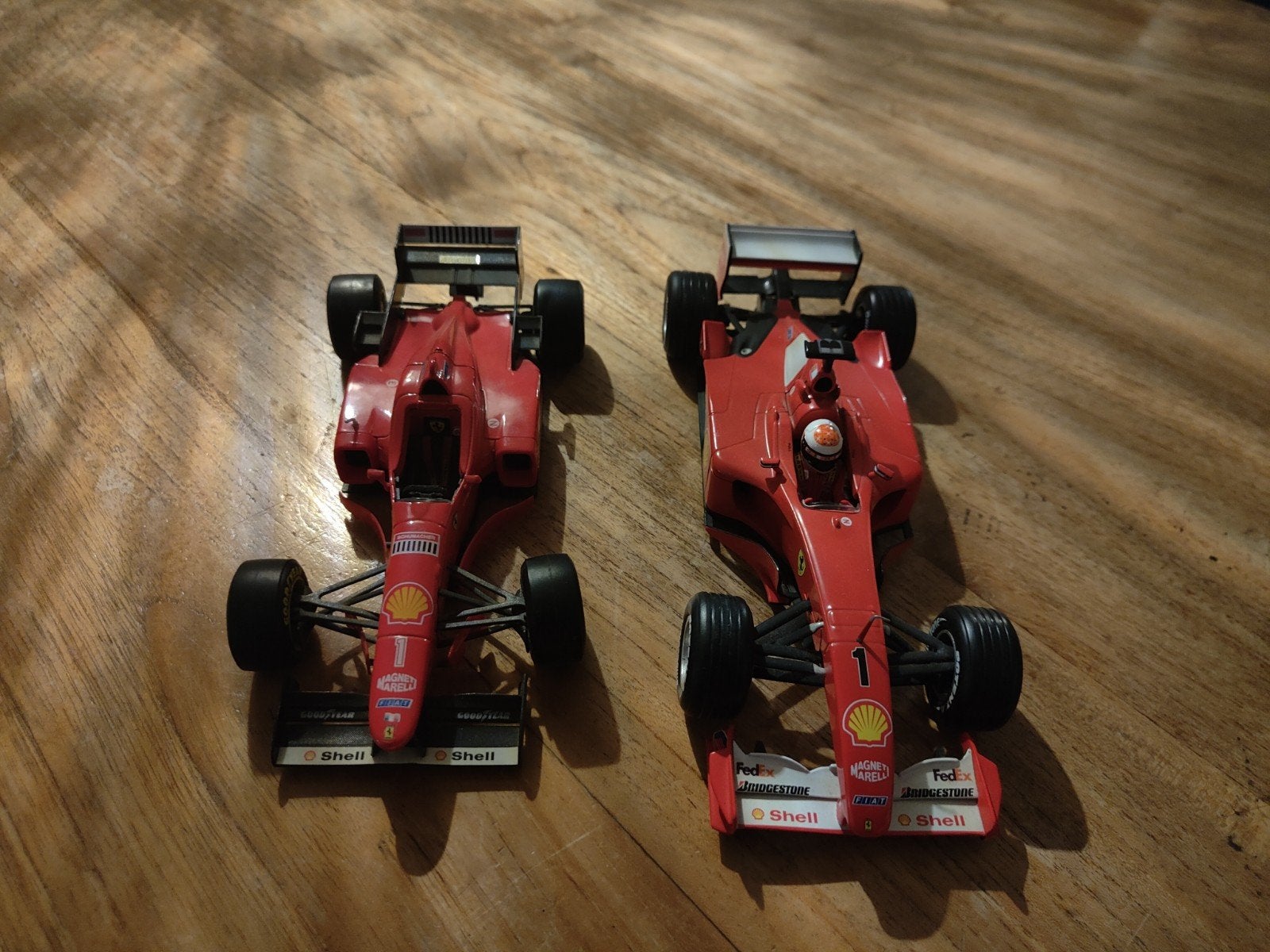 twee Ferrari f1 auto's, Ophalen of Verzenden, Zo goed als nieuw, Auto, Overige merken
