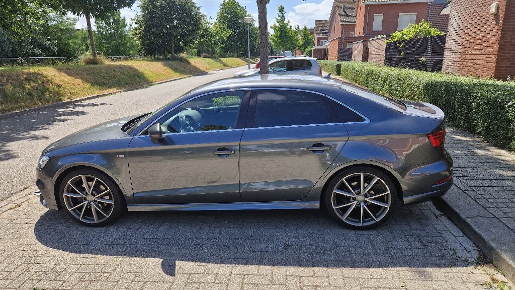 Audi A3 2.0 TDI 184pk AUT Quattro S-Line 2017 Grijs 1e Eig, Auto's, Audi, Particulier, A3, 4x4, ABS, Adaptieve lichten, Adaptive Cruise Control