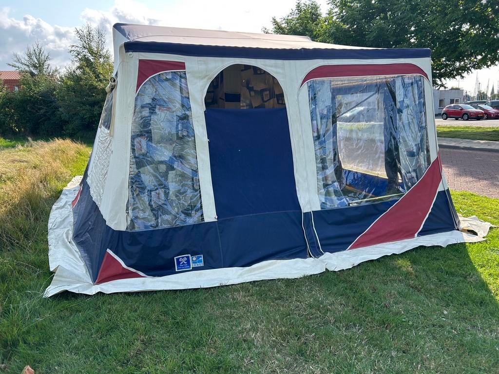 Jamet Jametic 2005 met zgan matras, Caravans en Kamperen, Ophalen