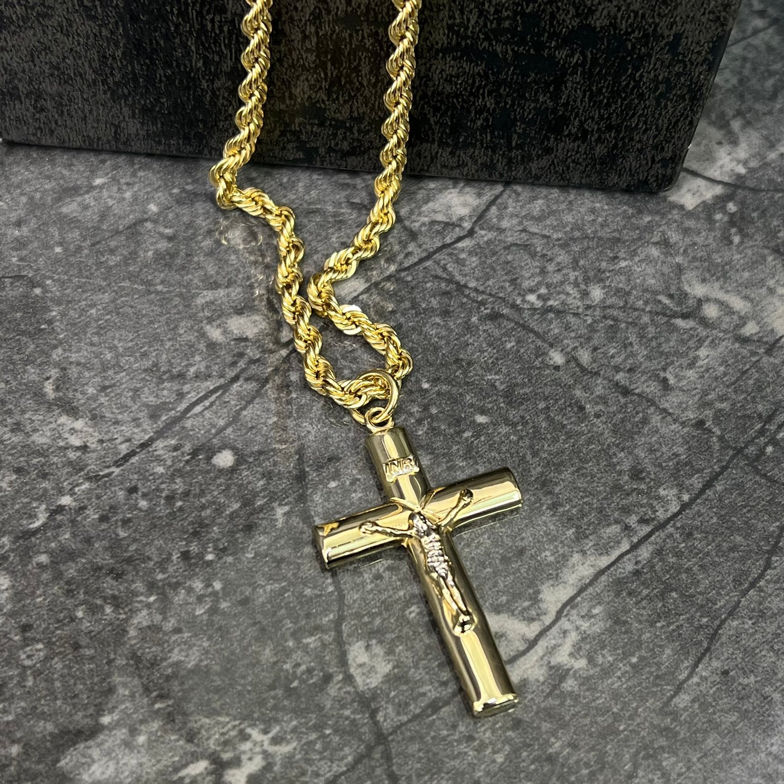 14k gouden ketting rope schakel met kruis, Ophalen of Verzenden, Zo goed als nieuw, Goud