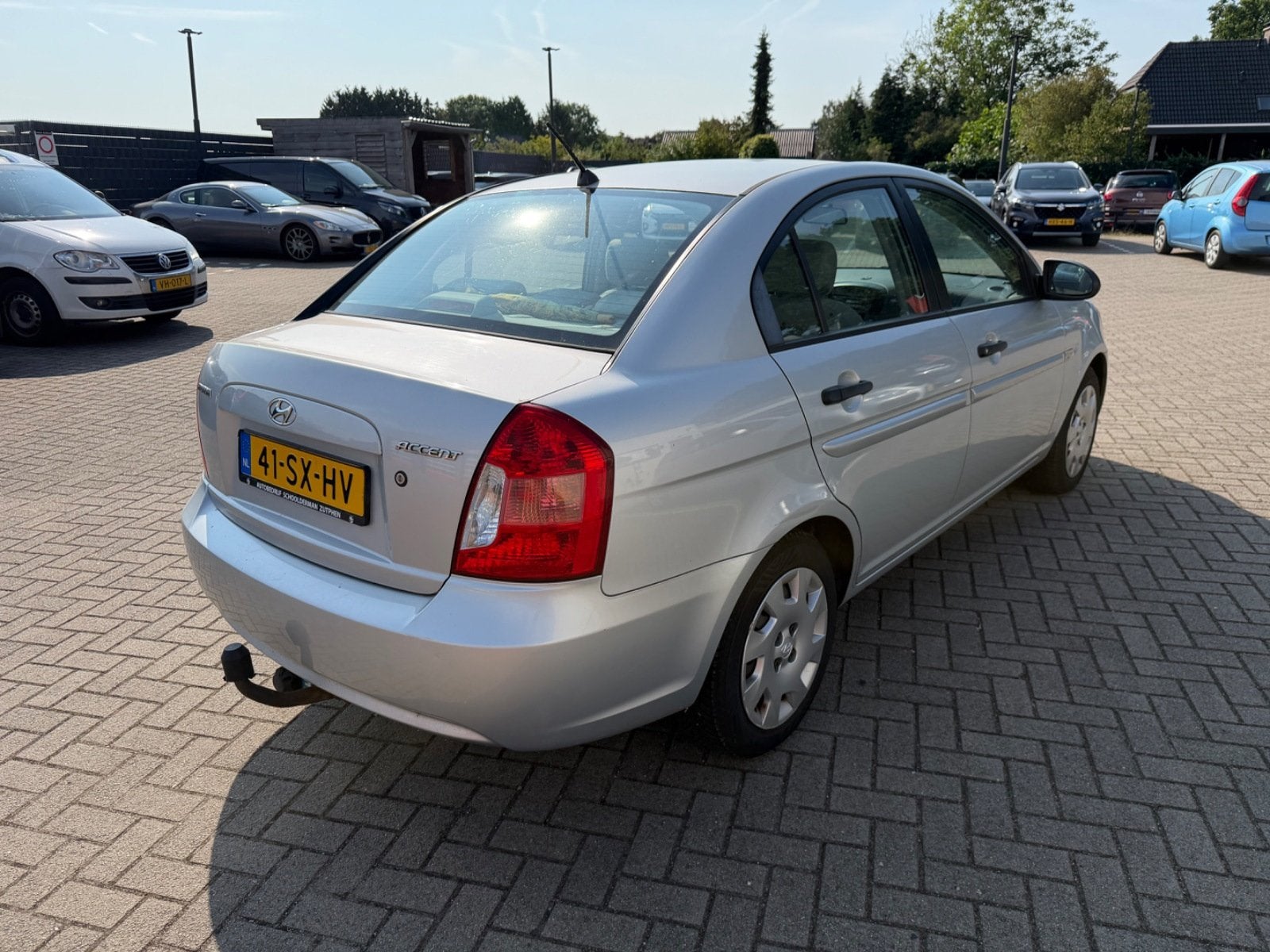 Hyundai Accent € 2849,-1.4i Dynamic Apk 2027 Airco Trekhaa, Auto's, Hyundai, Voorwielaandrijving, 4 cilinders, Origineel Nederlands