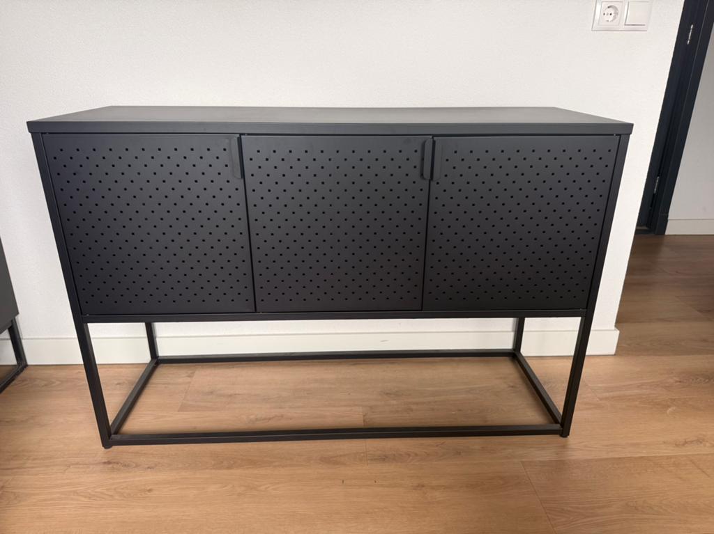 Jysk dressoir VIRUM, Huis en Inrichting, Ophalen, Met plank(en), Gebruikt, 100 tot 150 cm