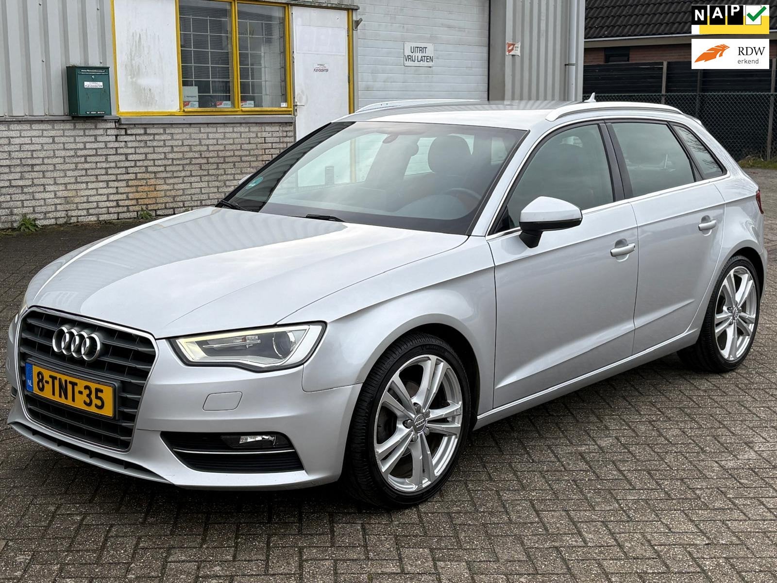 Audi A3 Sportback 1.4 TFSI 122 PK AUT Bj 2014 Ambition Pro L, Auto's, Gebruikt, Zwart, 122 pk, 650 kg