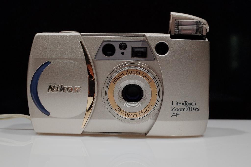 Nikon Lite Touch Zoom 70 WS Point and Shoot Film Camera, Audio, Tv en Foto, Fotocamera's Analoog, Ophalen of Verzenden, Gebruikt