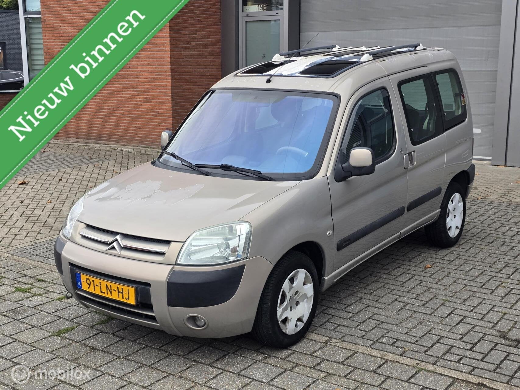 CitroenBerlingo1.6iMultispace NouvellesFrontières, Auto's, Voorwielaandrijving, Gebruikt, 4 cilinders, 1226 kg
