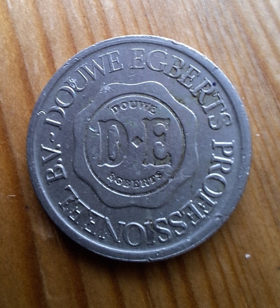 Douwe Egberts koffiemunt, Postzegels en Munten, Penningen en Medailles, Ophalen of Verzenden, Overige materialen, Nederland