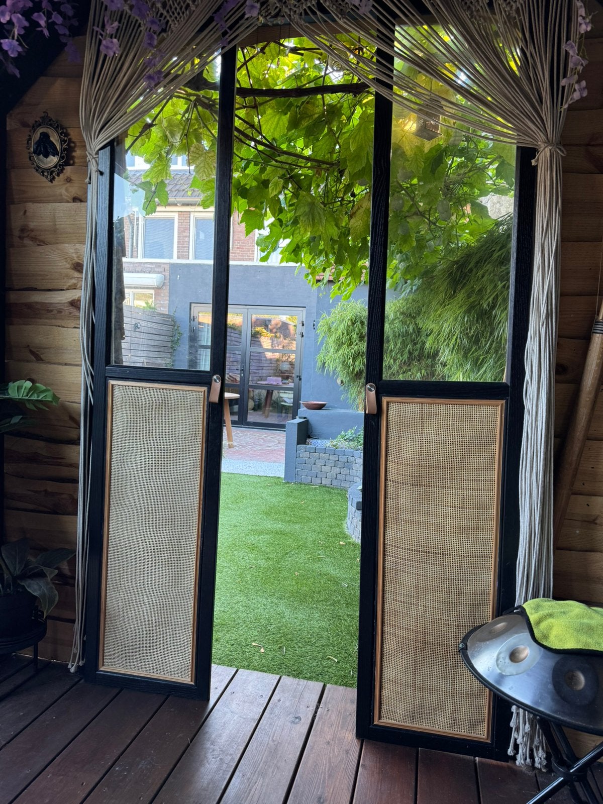 4x opgepimpte IKEA BILLY deuren – rotan/glas – zwart, Ophalen, Gebruikt