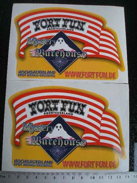 2x sticker fort fun abenteuerland mystery warehouse, Verzenden, Zo goed als nieuw, Bedrijf of Vereniging
