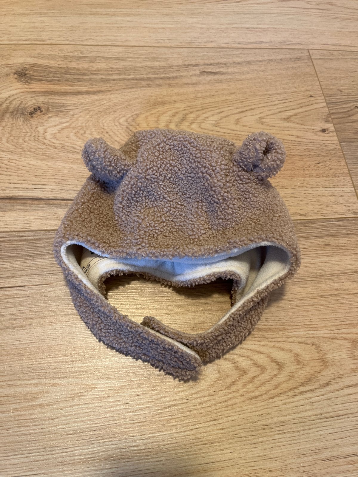 Hema teddy muts met oortjes - Maat 9-24 maanden, Jongetje of Meisje, Ophalen of Verzenden, Zo goed als nieuw, Maat 86
