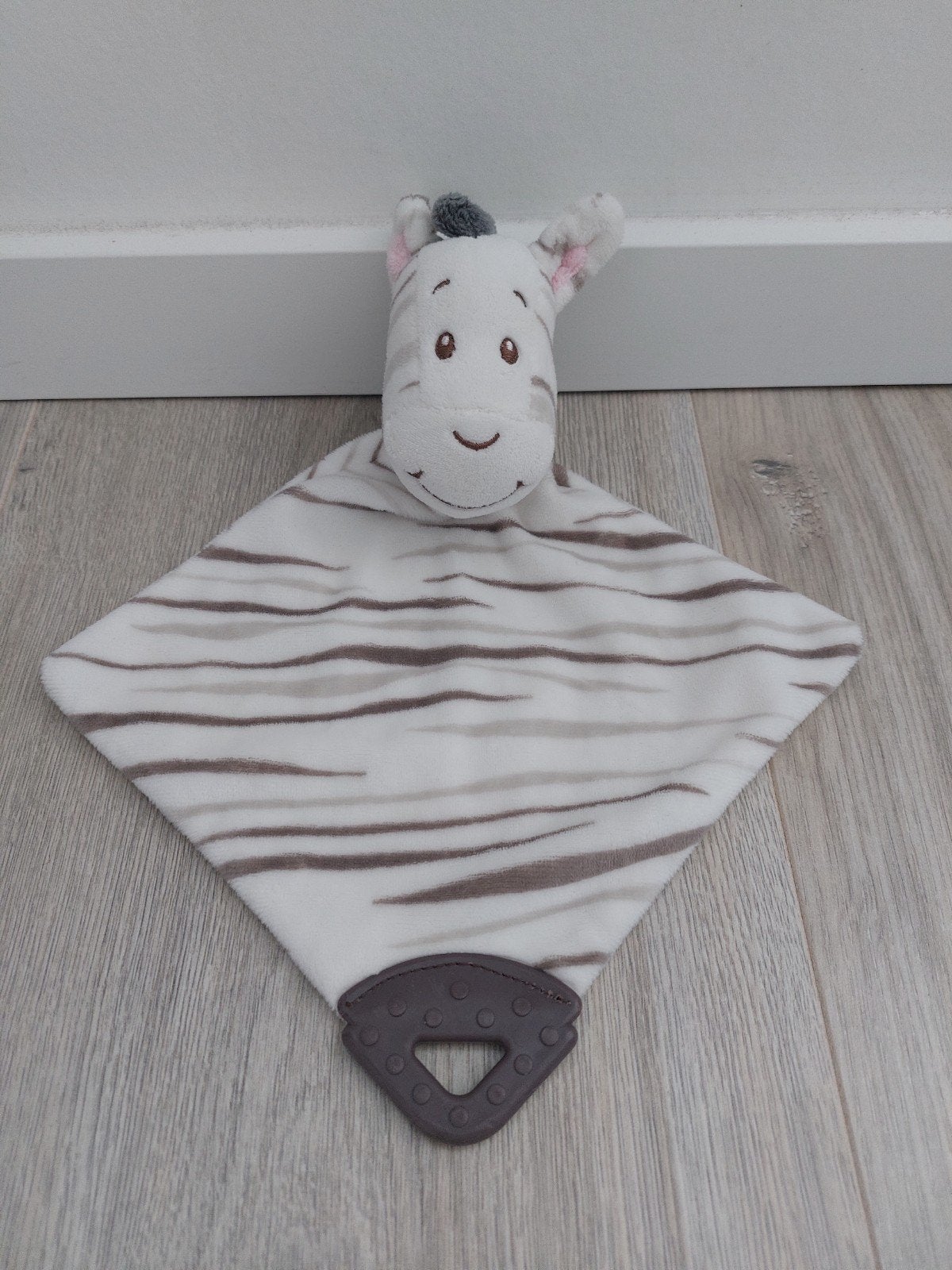 Knuffel knuffeldoekje action zd trading zebra L842, Ophalen of Verzenden, Zo goed als nieuw, Overige typen