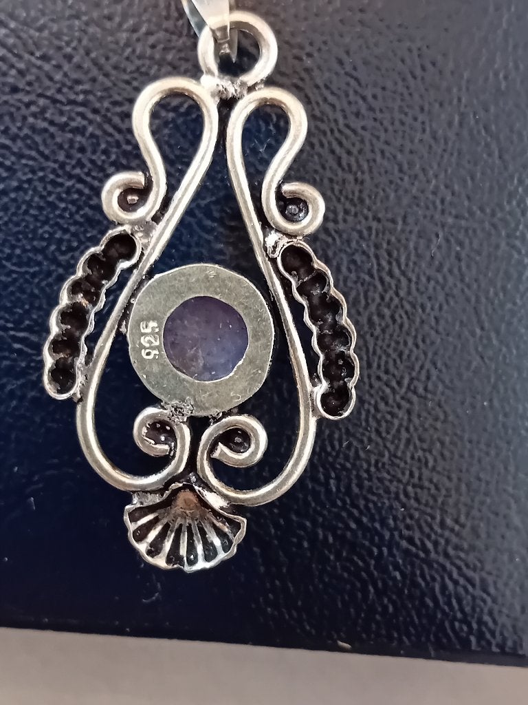 Hanger  2x - Ring. - Pijpenstopper ,? - zakhorloge- bedel, Ophalen, Overige materialen, Overige voorstellingen, Zo goed als nieuw