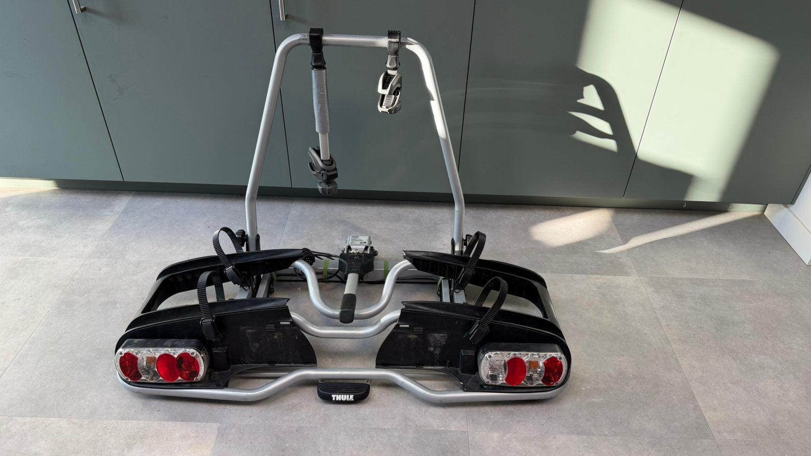 THULE EP915, Ophalen, Gebruikt, 2 fietsen, Trekhaakdrager