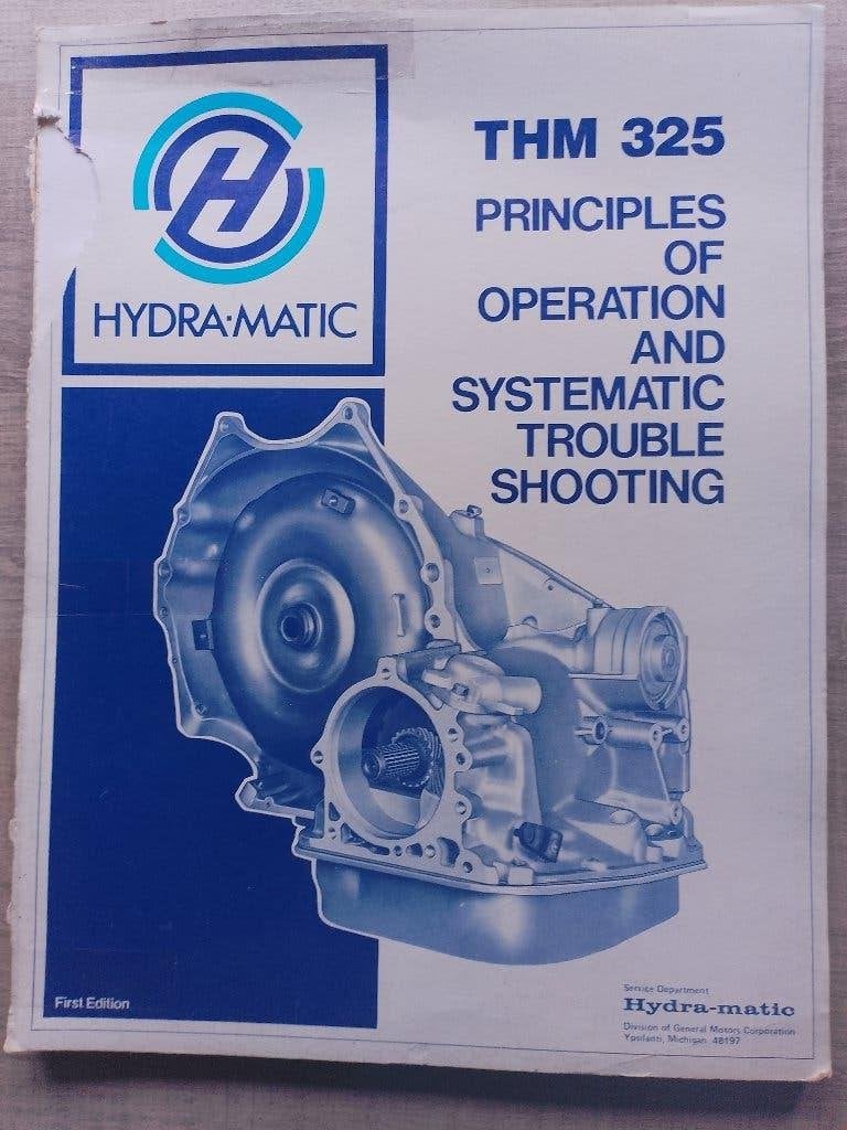 USA car dealer werkplaatsboek THM 325 Automaatbak 1979, Verzenden, Gelezen, Overige merken