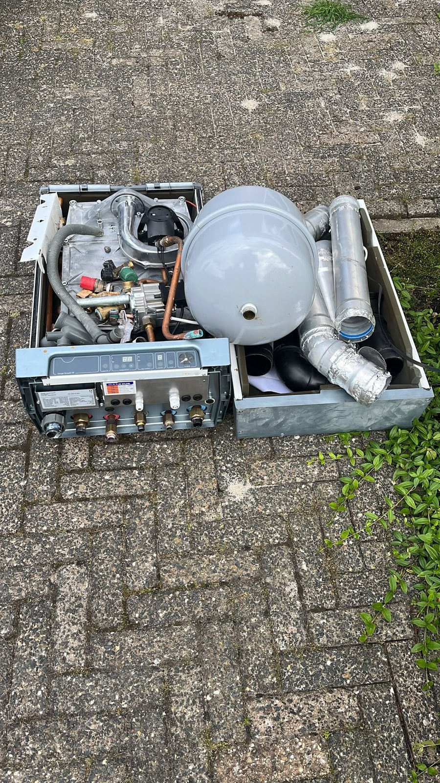 Gezocht sloop ketels, Doe-het-zelf en Verbouw, Geisers en Boilers, Minder dan 20 liter, Boiler, Ophalen of Verzenden, Minder dan 3 jaar oud