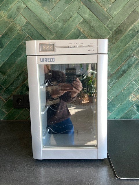 wijnkoelkast Waeco MyFridge MF-6W, Ophalen, Minder dan 75 liter, Zonder vriesvak, Gebruikt