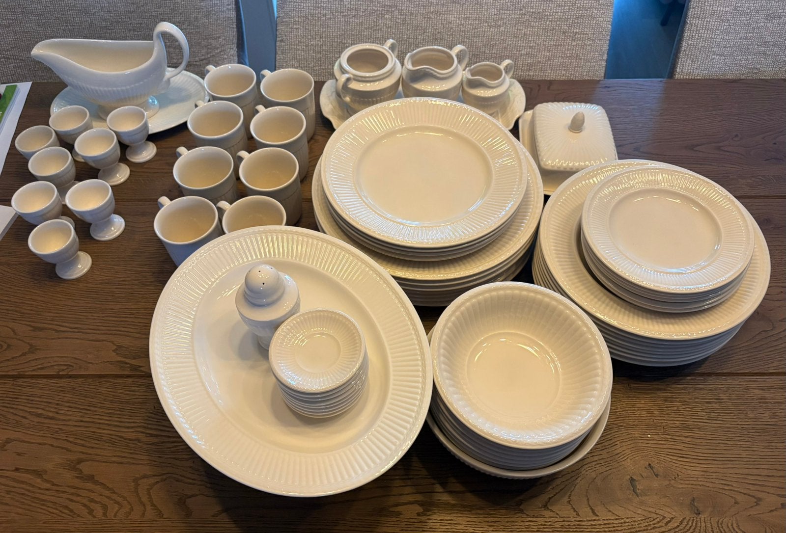 Wedgwood edme plain servies, Ophalen