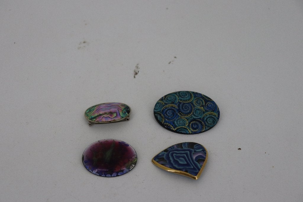 Set van 4 bijzondere vintage & handgemaakte broches, Overige materialen, 4 tot 7 cm, Overige kleuren, Ophalen of Verzenden