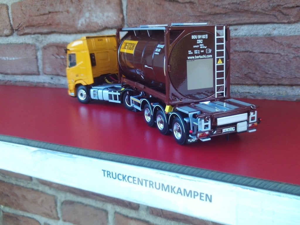WSI  Daf  XF  SH  met  Tankcontainer  van  Bertschi., Ophalen of Verzenden, Nieuw, Bus of Vrachtwagen, Wsi
