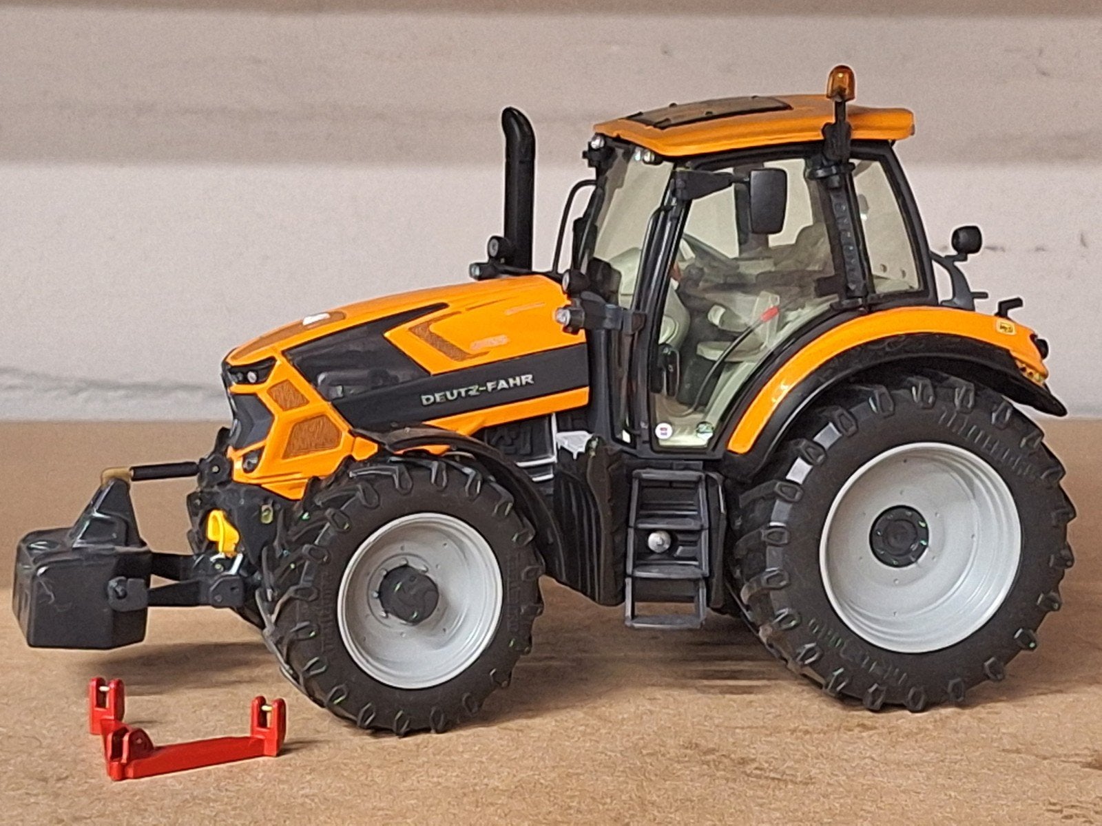 Deutz Fahr 6155 TTV Agrotron Kommunal, Hobby en Vrije tijd, Overige merken, Tractor of Landbouw, Ophalen of Verzenden, Zo goed als nieuw