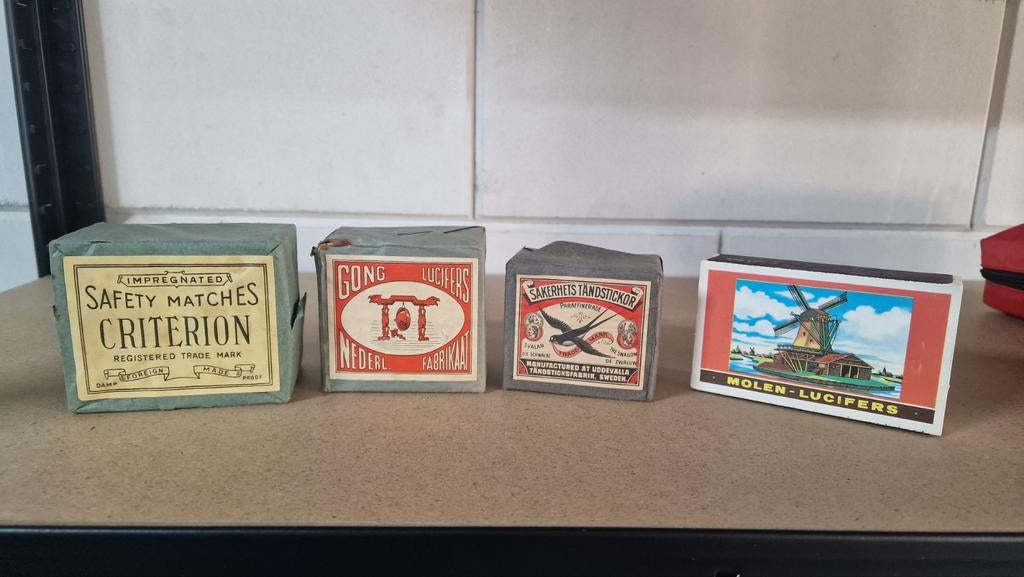 Vintage Lucifers - Collectie van 4 dozen, Ophalen of Verzenden, Gebruikt