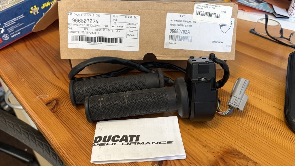 Handgrip Ducati Desert X, Ophalen of Verzenden, Gebruikt